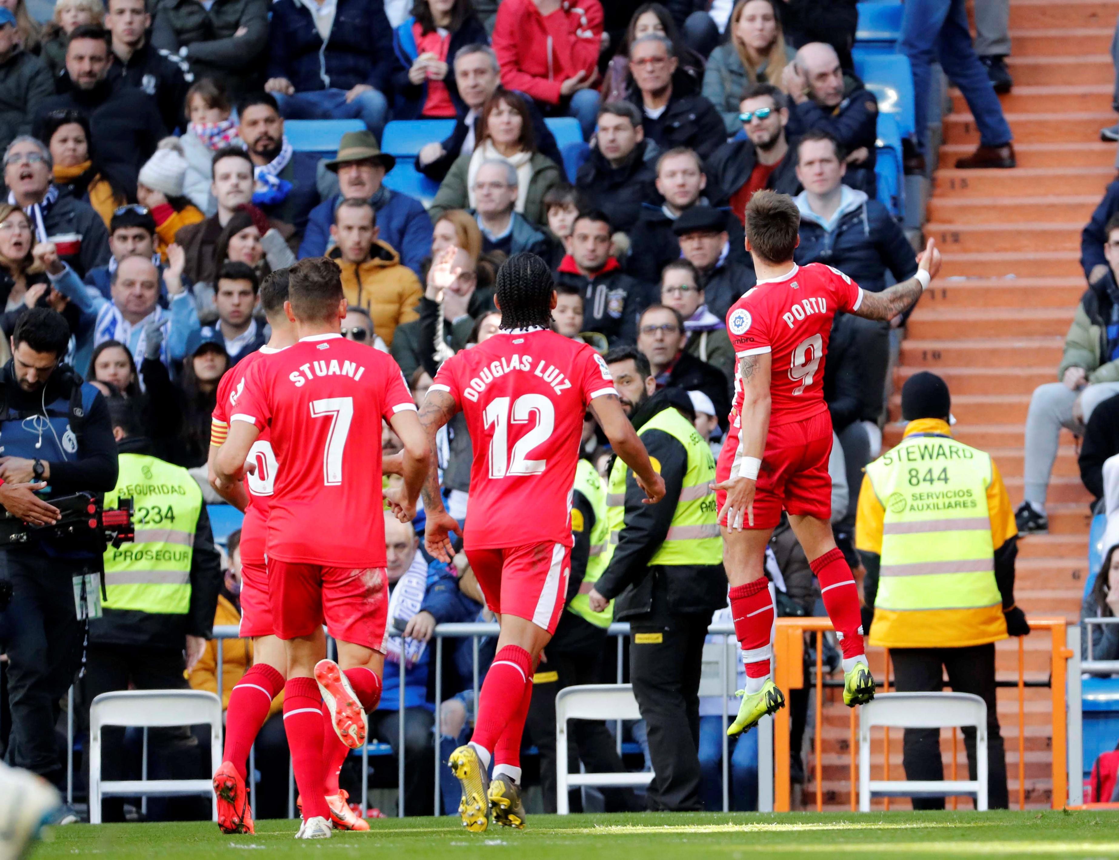 无数球迷充 无数球迷充